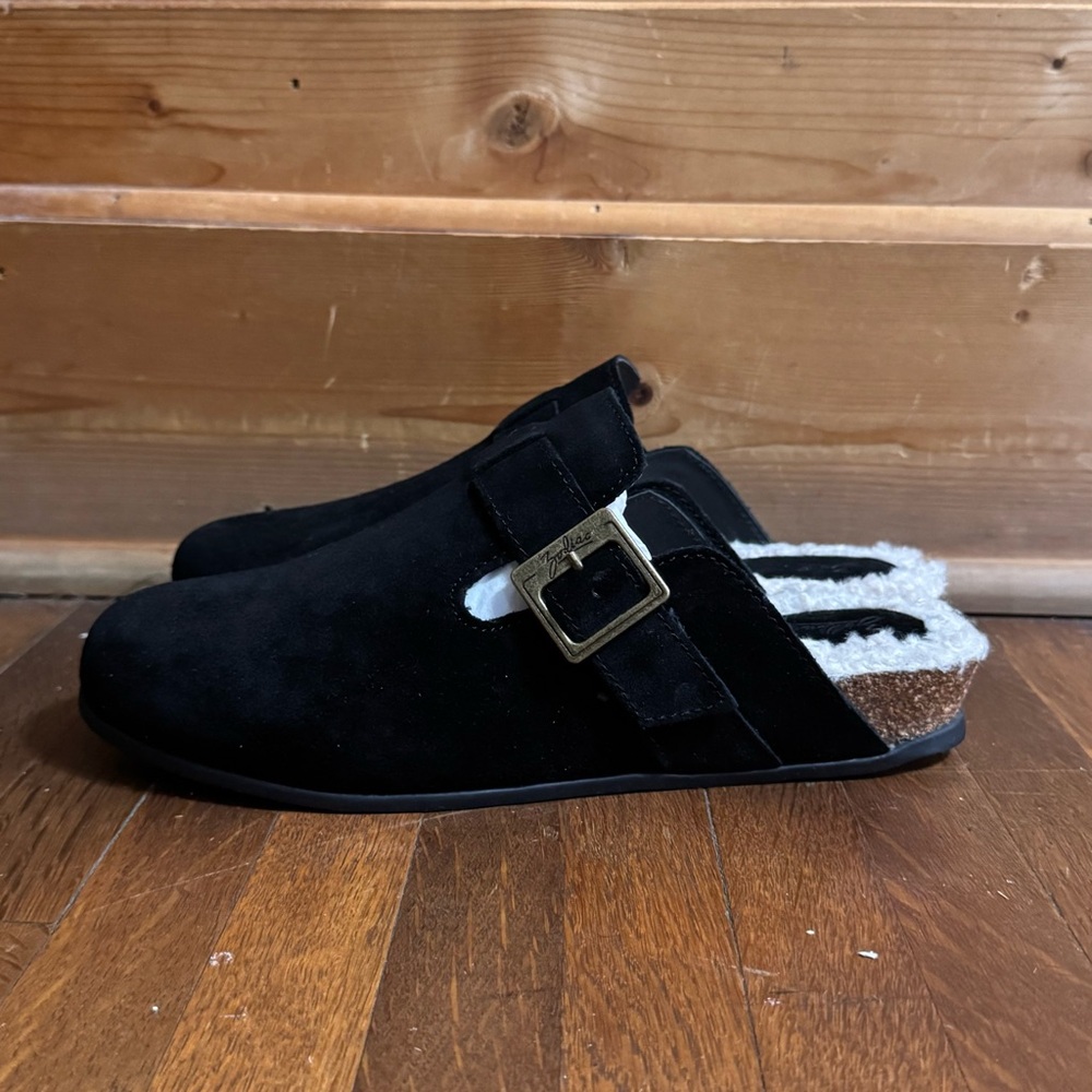 Women’s zodiac Fur Black suede platform ankle boots size 9 brand new